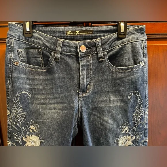 7 For All Mankind Floral Embroidered Skinny Jeans - 10 - Picture 3 of 7